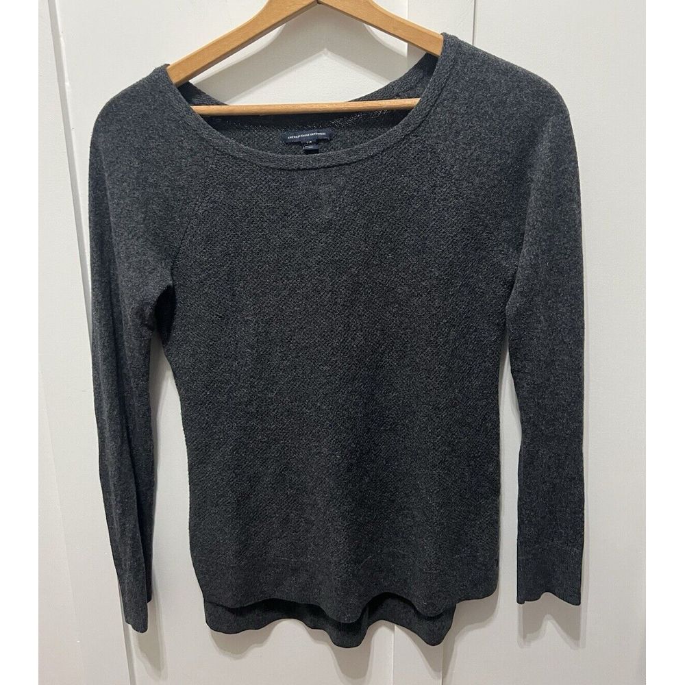 AMERICAN EAGLE Womens‎ Size Small Soft Sexy Plush Black White Speckled Shirt Top